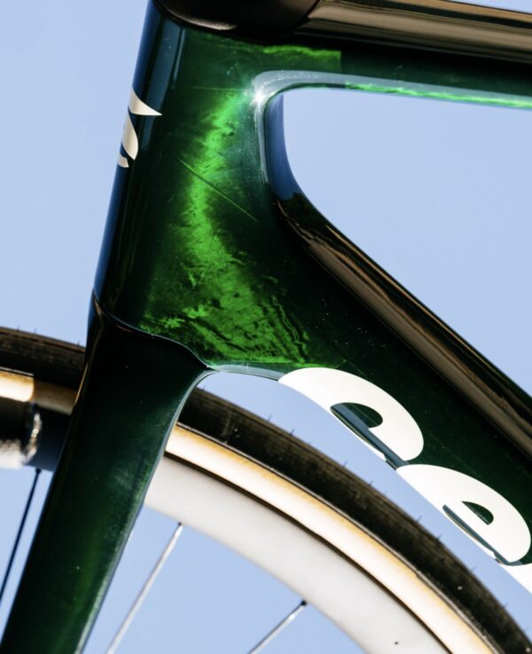 Cervélo Caledonia-5 2025 Emerald/Cream országúti kerékpár - Image 5