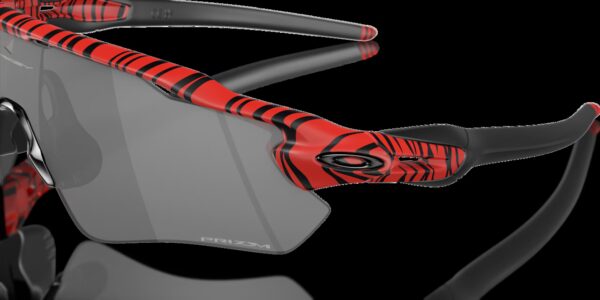 Oakley Radar EV Path Red Tiger Prizm Black kerékpáros napszemüveg - Image 3
