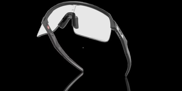 Oakley Sutro Lite Matte Carbon Clear Photochromic Kerékpáros Szemüveg - Image 4