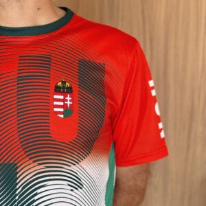 Magyar szurkolóknak