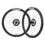 FFWD Tyro V3 Karbon kerékszett 45mm Shimano 11-12sp